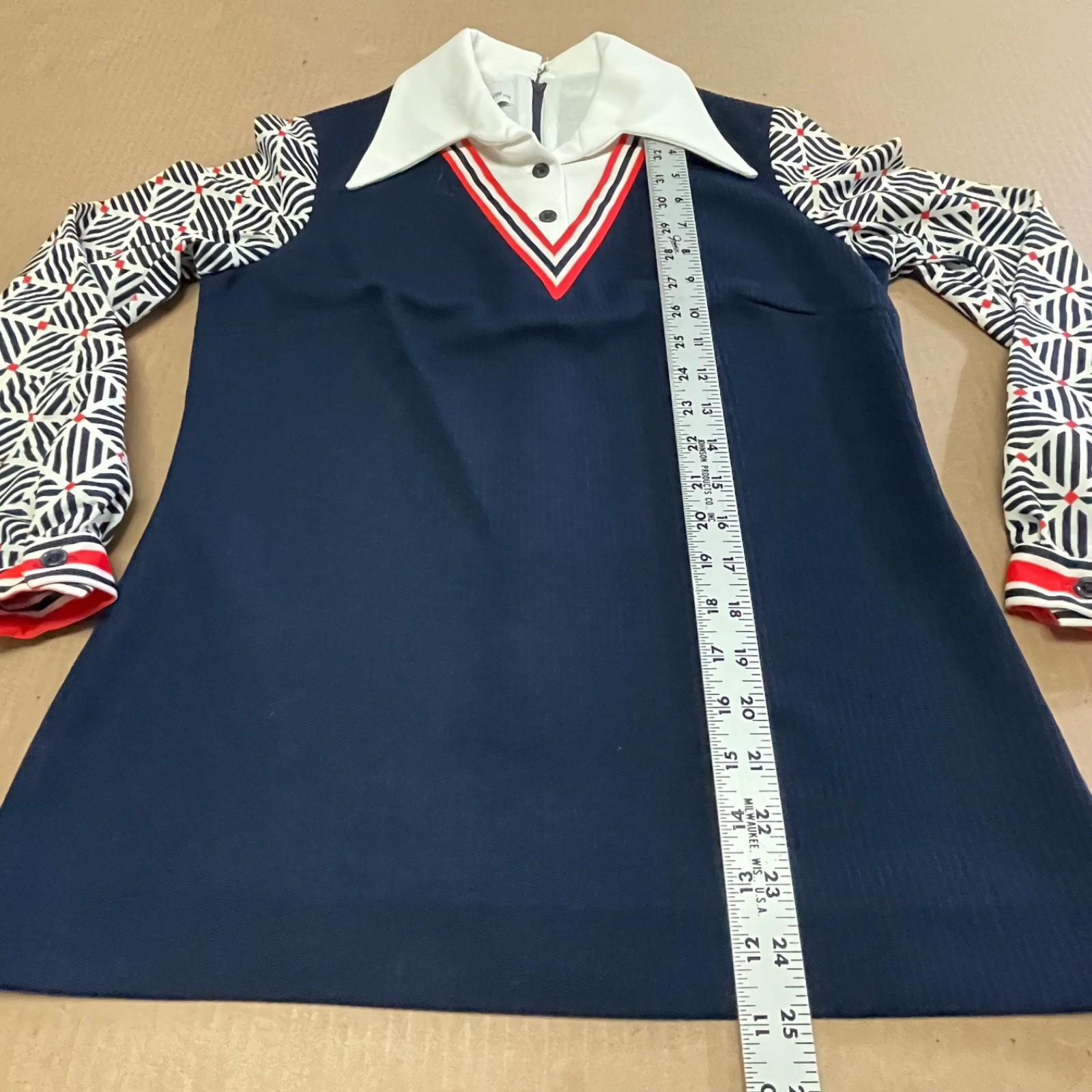 Vintage 1970s “The Kollection Ltd.” Mod Geometric Illusion Dress Sz Small