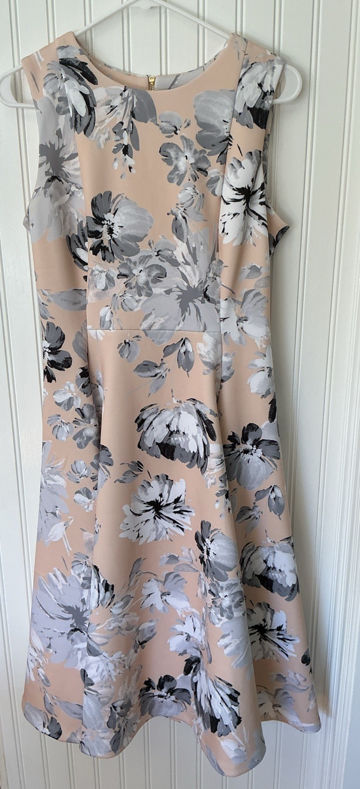 Calvin Klein Peach & Multicolor Floral Sleeveless Fit & Flare Dress 6 Gold Zip