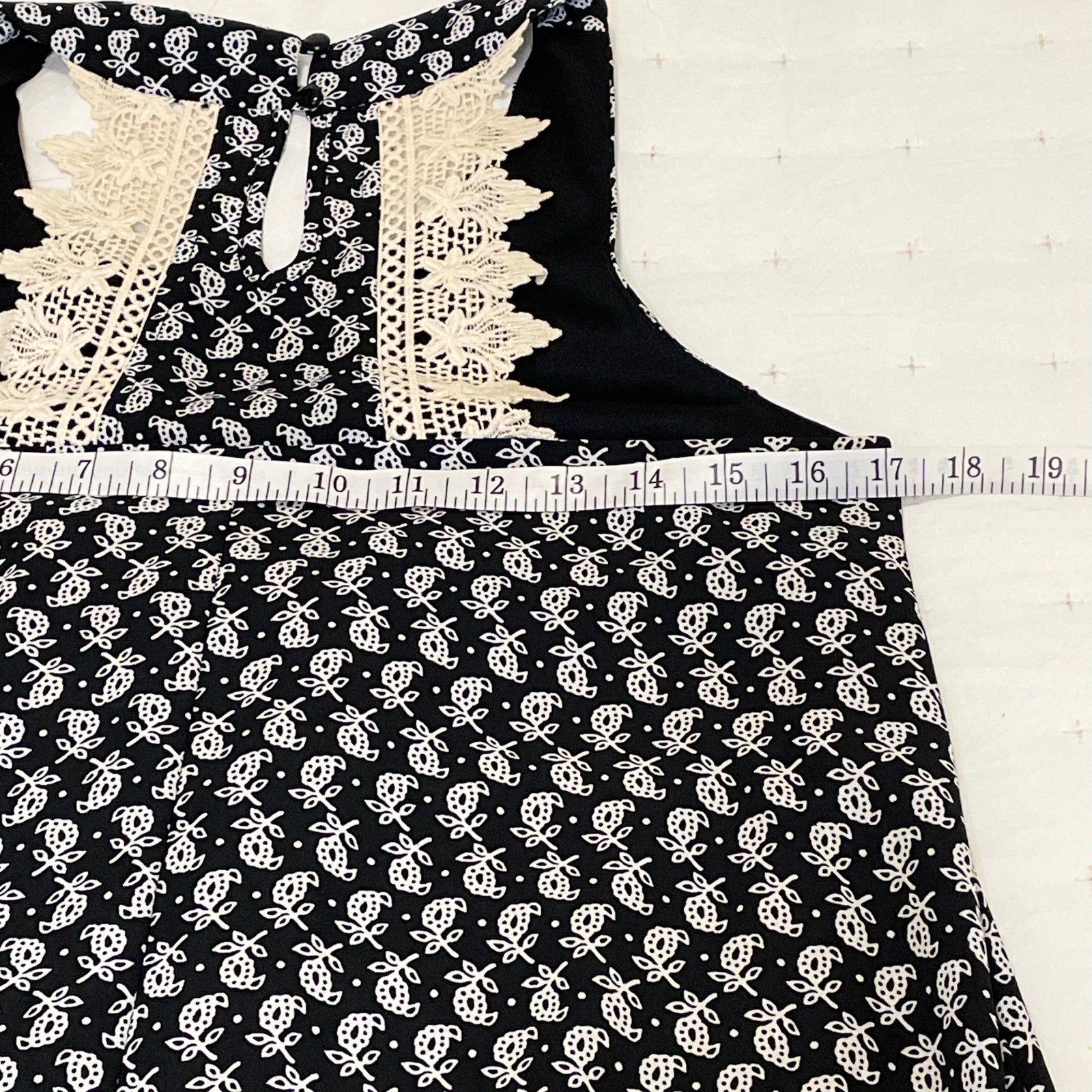 Francescas’s Basil & Lola Floral Sleeveless Mini Dress Women’s S Black Cream NWT