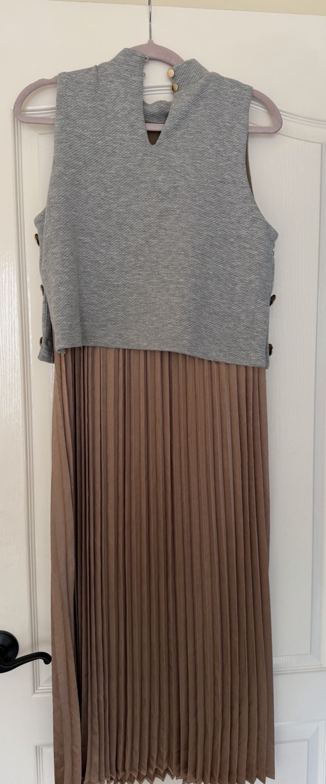 THML Womens S Pleated Midi Dress Gray Tan Sleeveless Mock Neck