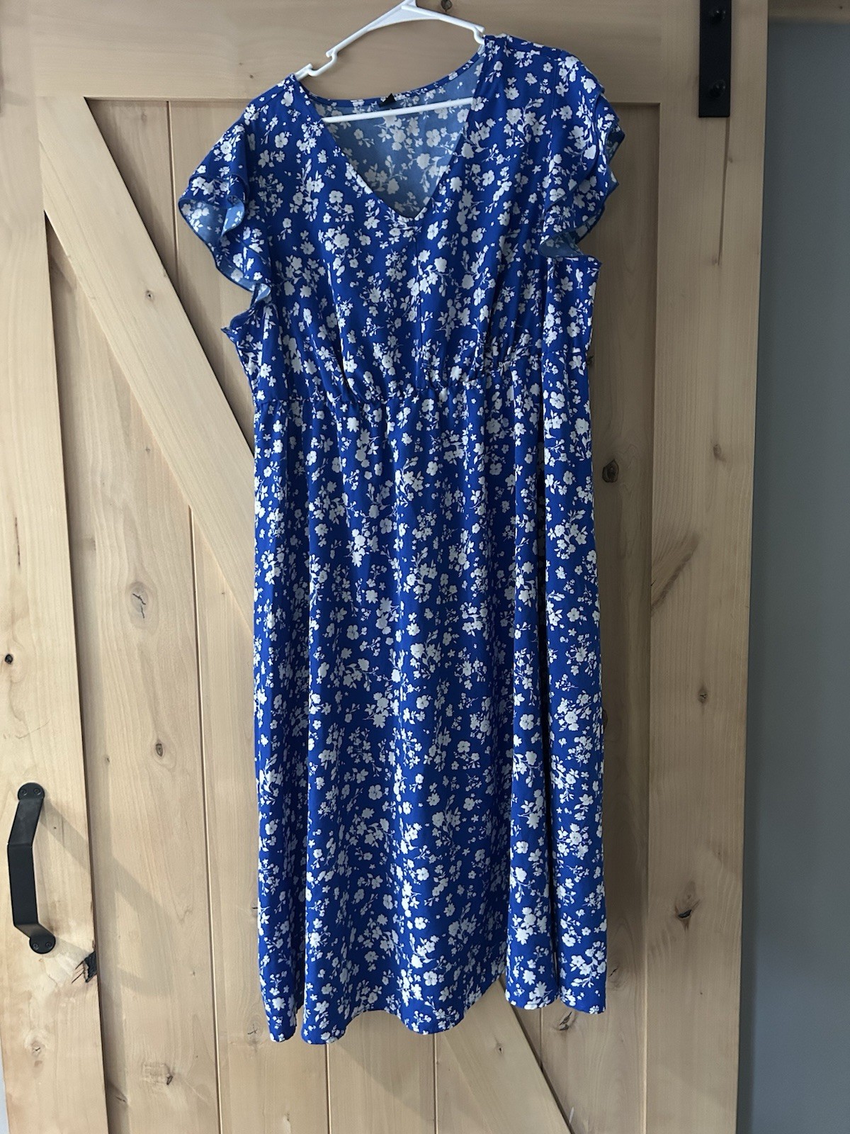 Women’s floral Maxi Dress SHEIN Curve 2xl Flowy Sleeves
