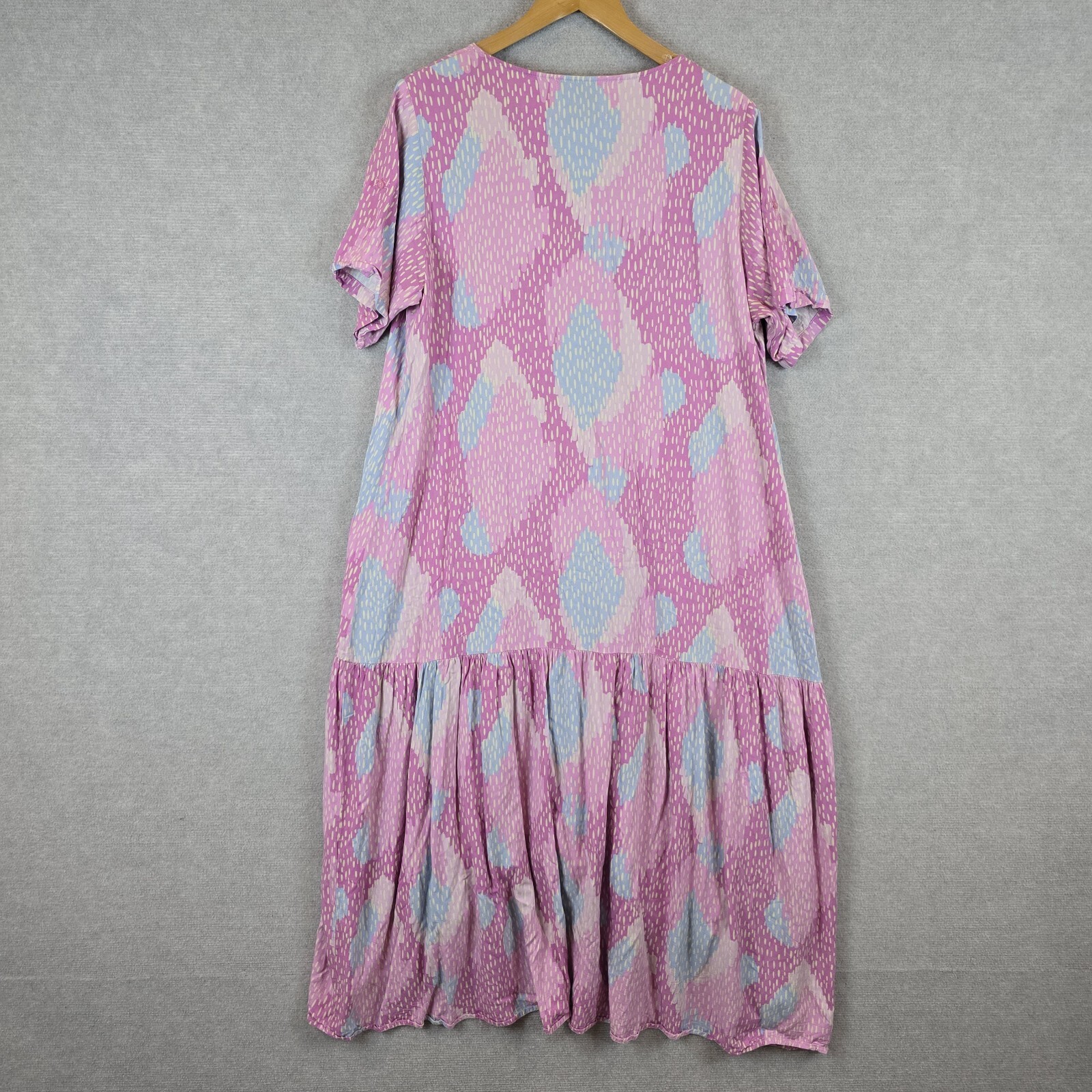 She Street Dress Womens Small Medium Pink Midi Short Sleeve Flowy Relaxed
