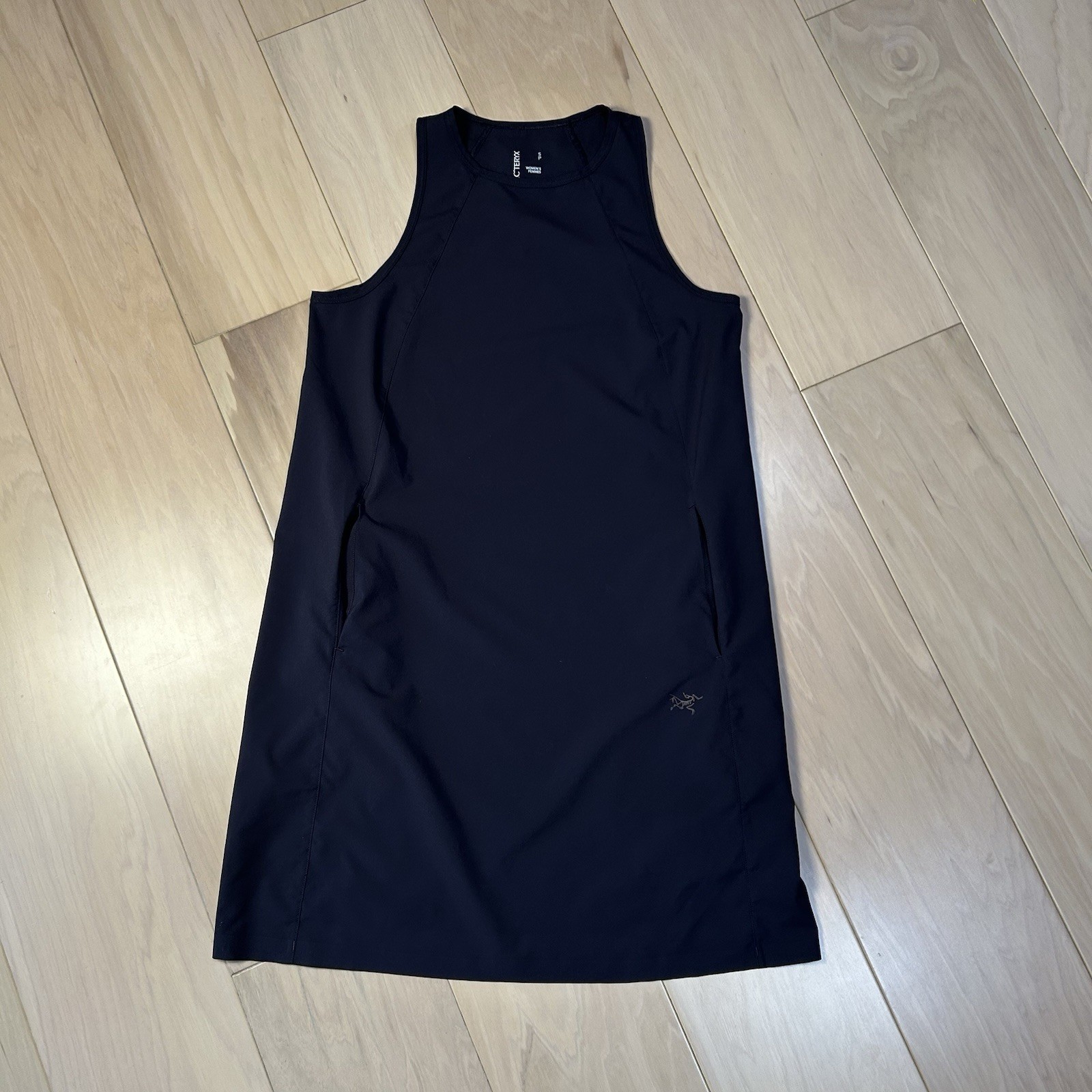 Arc’teryx Contenta Shift Dress Trim Fit Black Women’s Small