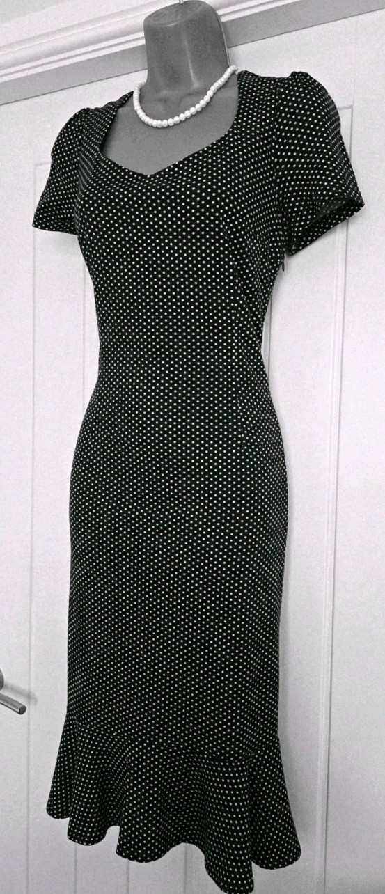 Vintage 1940s 1950s Style Black Polka Dot Wiggle Dress Size 12 TWINWOOD