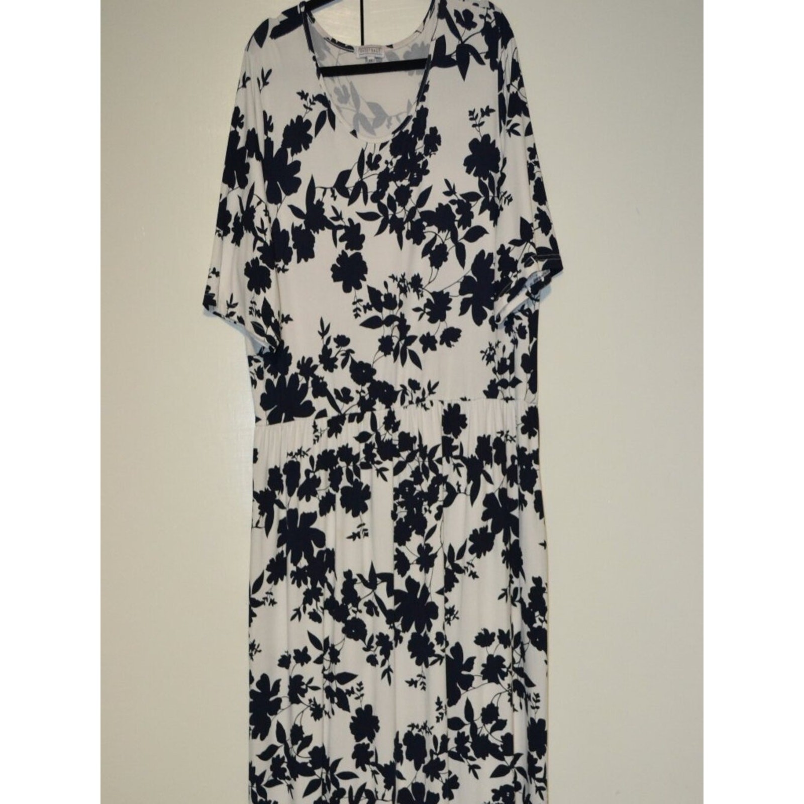 Sweet Salt Black & White Floral Midi Dress XXL Short Sleeve Casual Dress