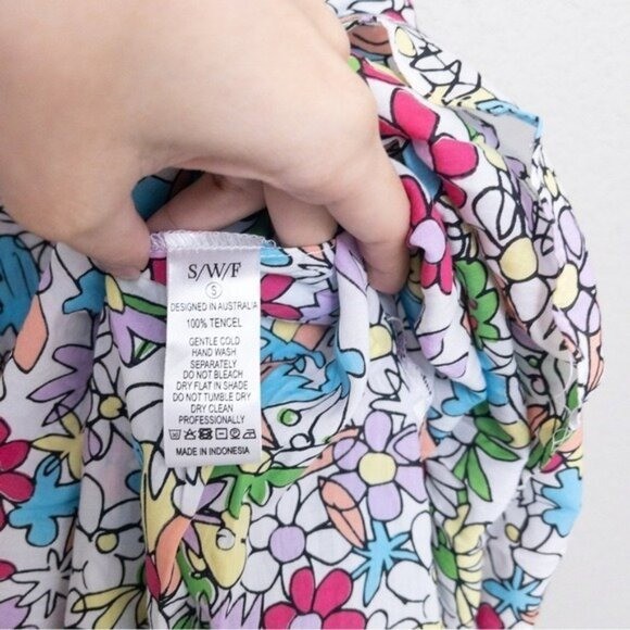 S/W/F Apron Maxi Dress S Lush Floss Multicolor Floral Square Neck Boho Tropical