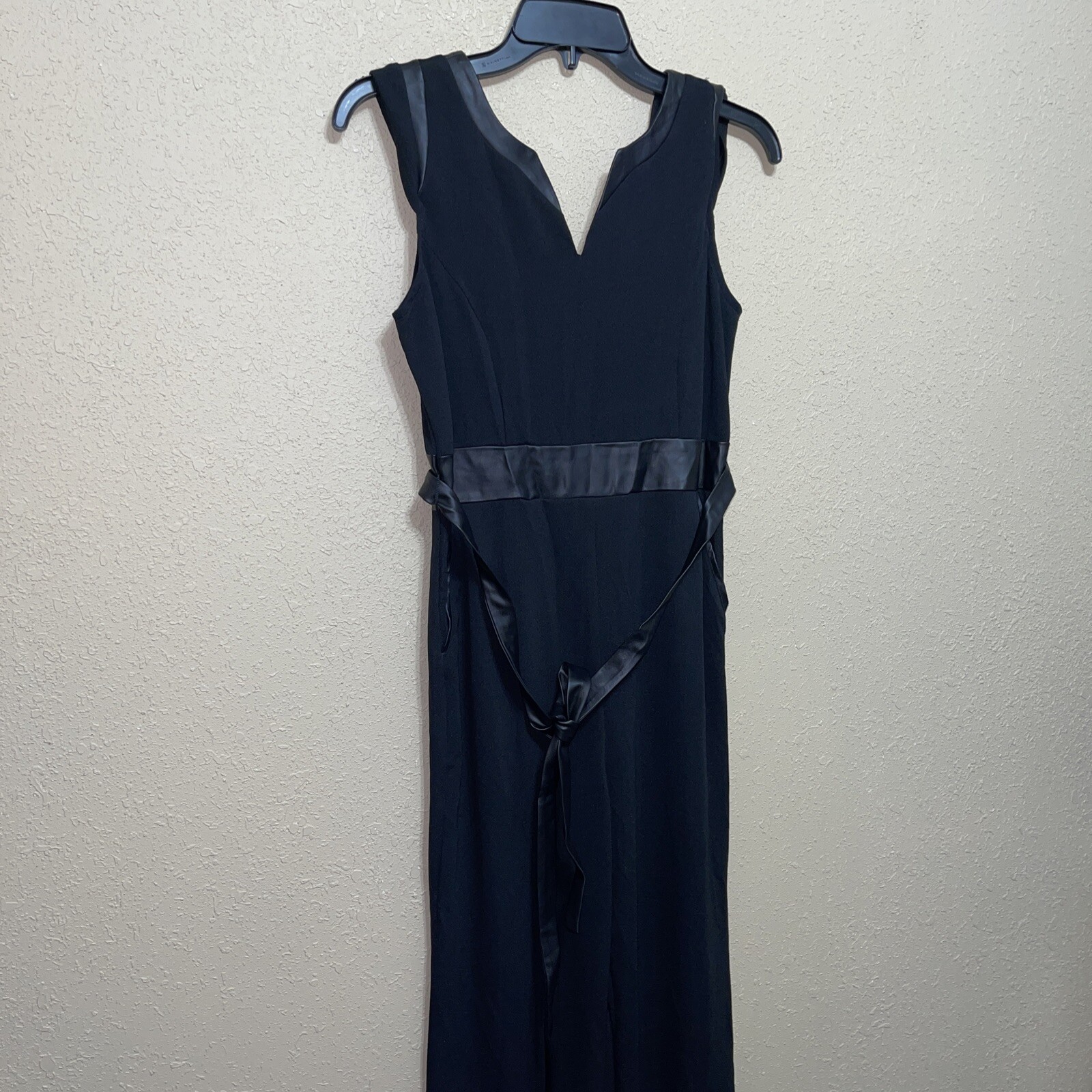 BEZOOE BLACK MAXI JUMPSUIT SZ M NEW
