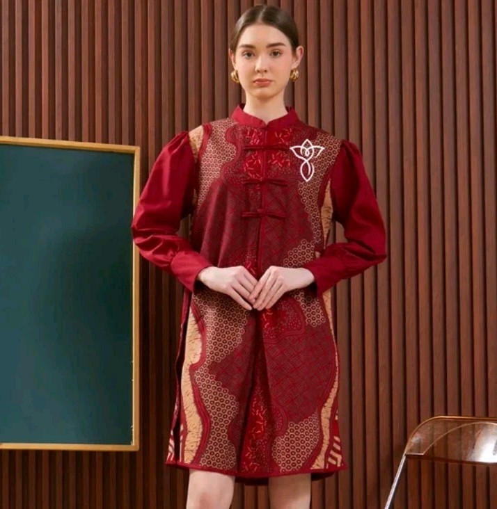 Tuzka Calla Tunic Garnet – Premium Women’s Batik Tunic