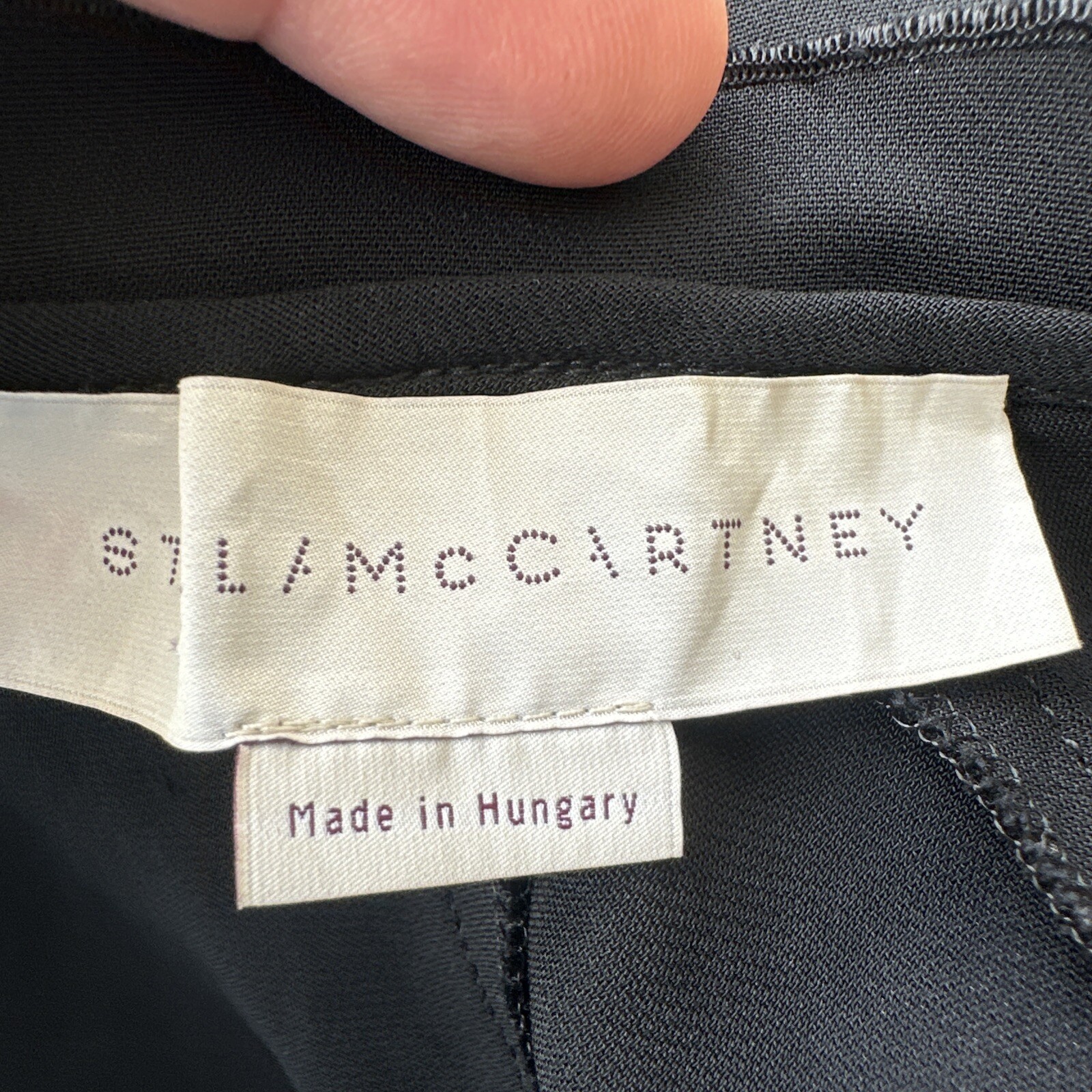 Stella McCartney BLACK STRETCH SHORT SLEEVE POCKET CASUAL Sz 38 MADE IN HUNGARY