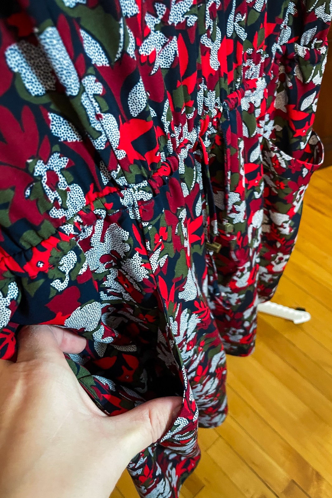Tommy Hilfiger Red Navy Floral Sleeveless Drawstring Waist Dress, Size XL, GUC