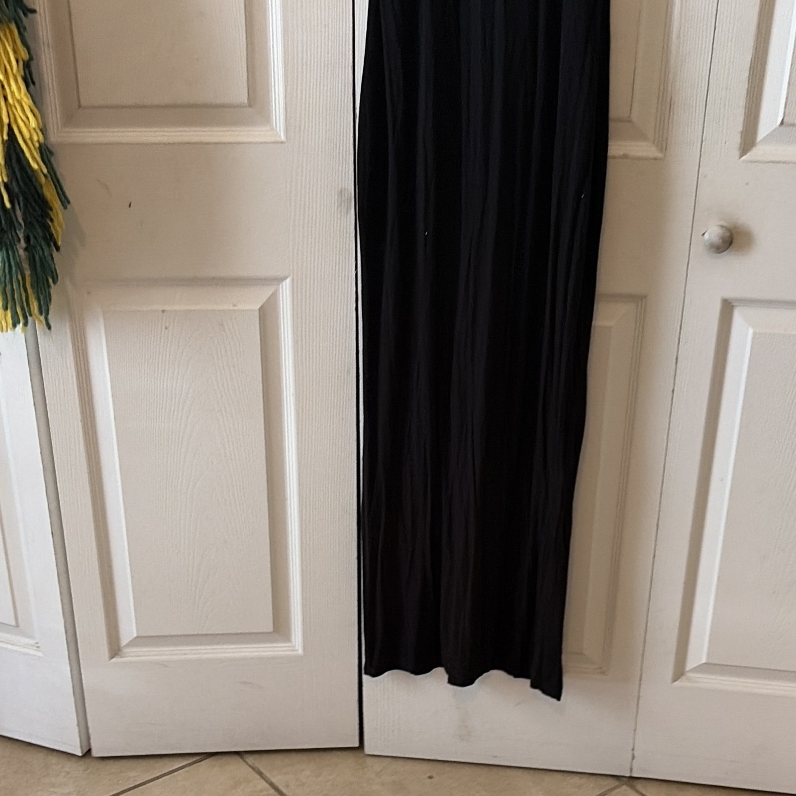 Yelete Black Solid Jersey Pleated Maxi Dress Scoop Neck Sleeveless Stretch S