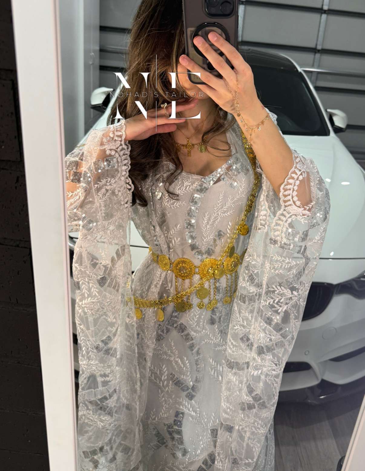 White Kurdish Gown (Jilli Kurdi)