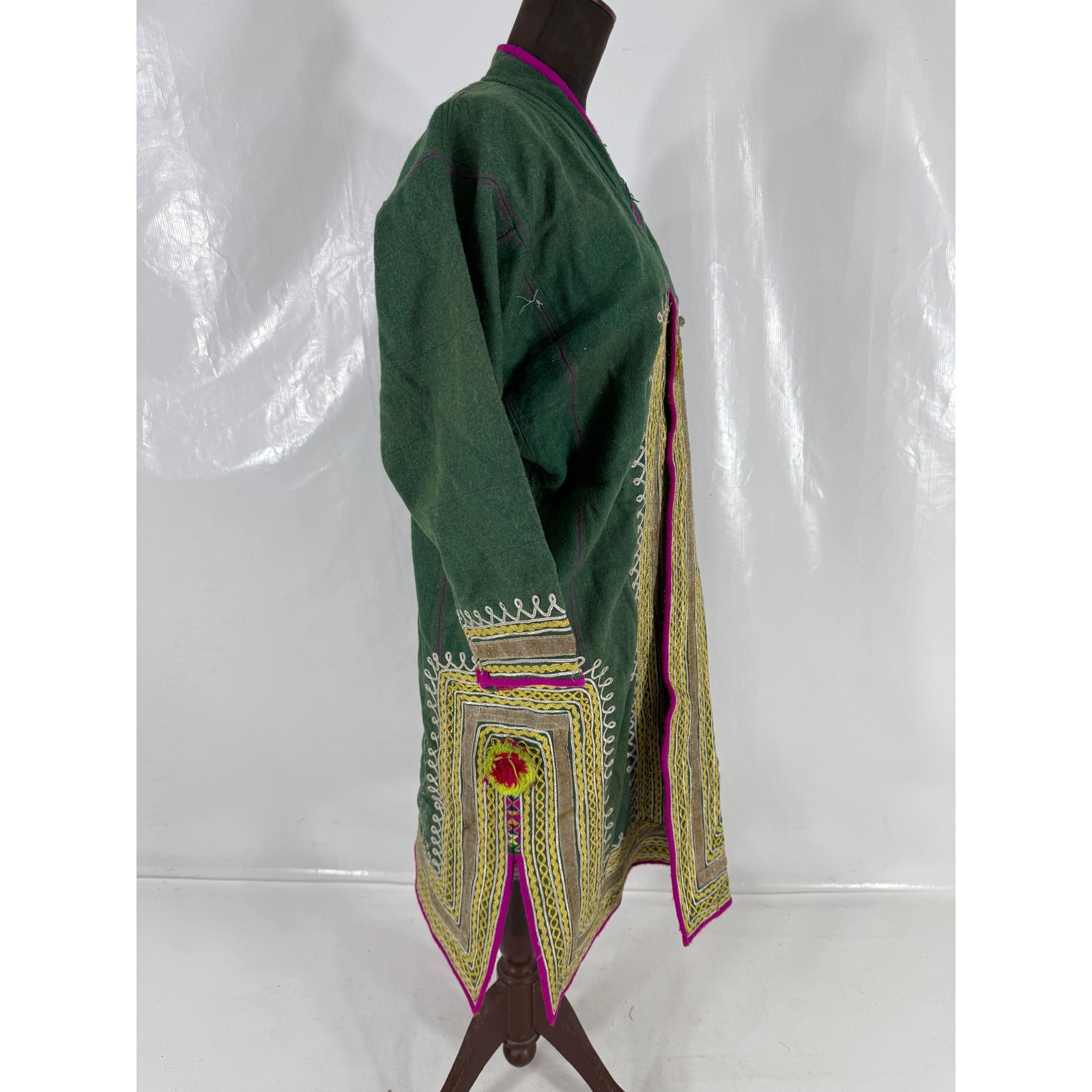 Vintage Afghan Embroidered Tribal Wool Ethnic Chapan