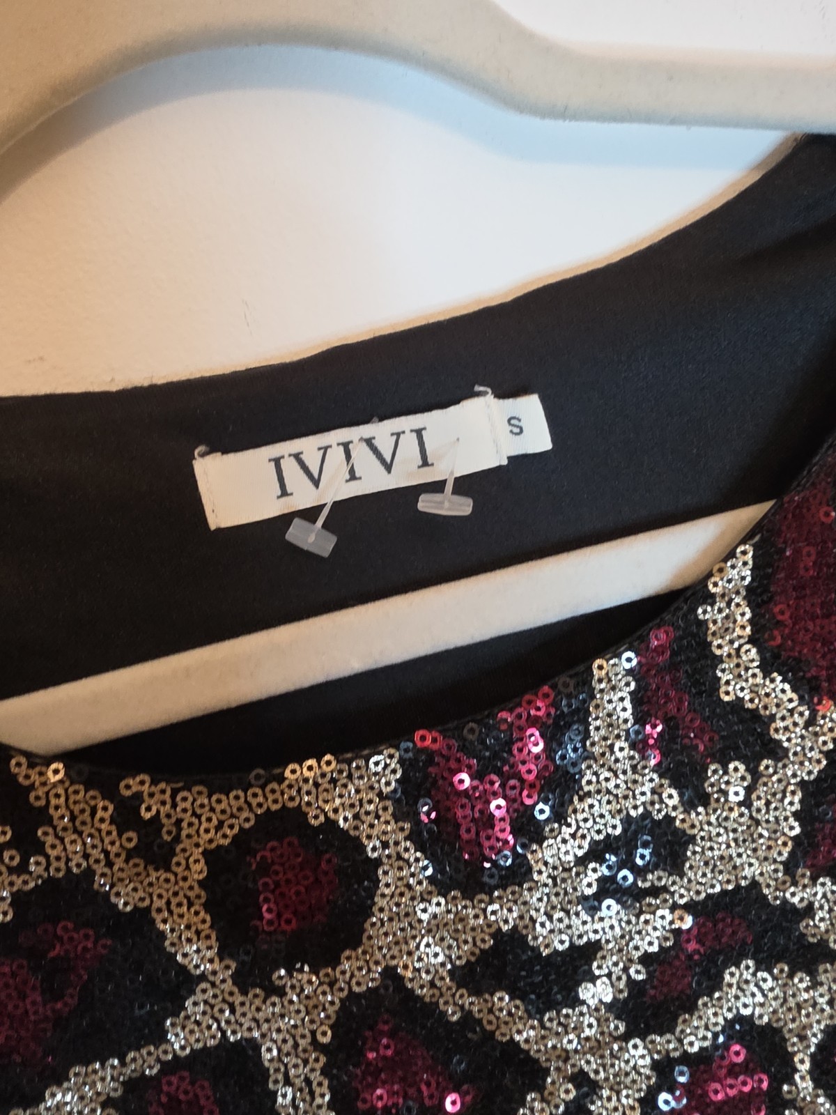 Ivivi Gold Red Black Sequin Leopard Print Shift Dress Size Small Party Christmas