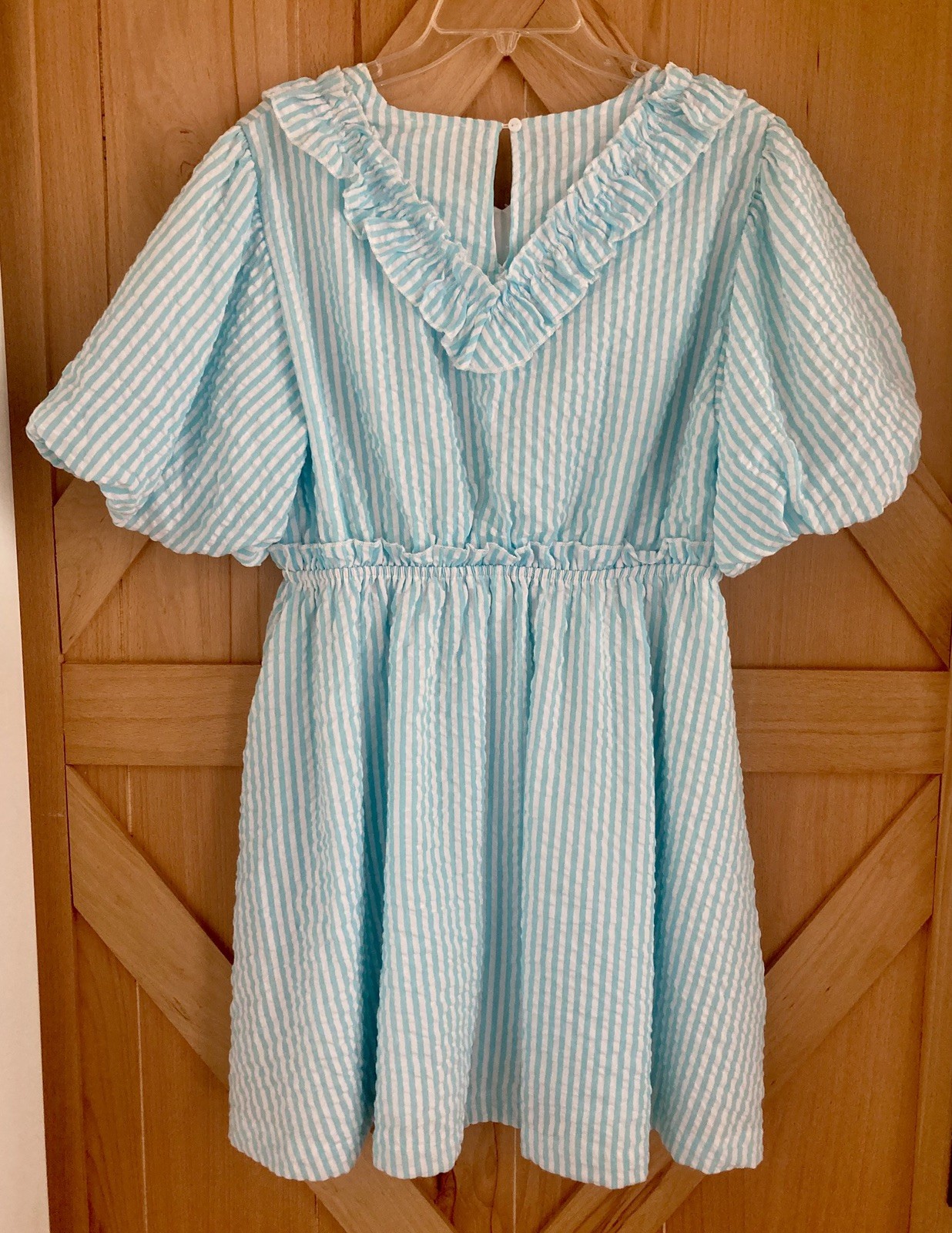 NWT Merci Aqua White Large Smock Ruffle Puff Sleeve Seersucker Dress Coastal