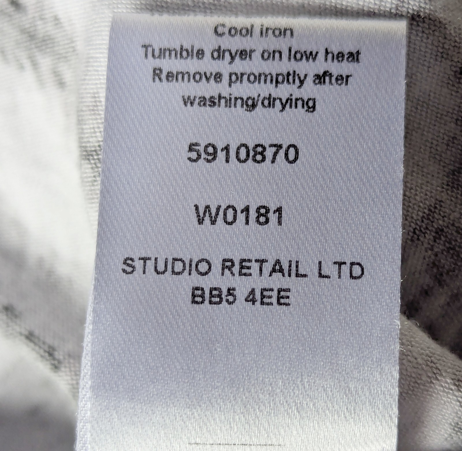 Studio Women’s Full Length Dress Animal Print Size 16/18
