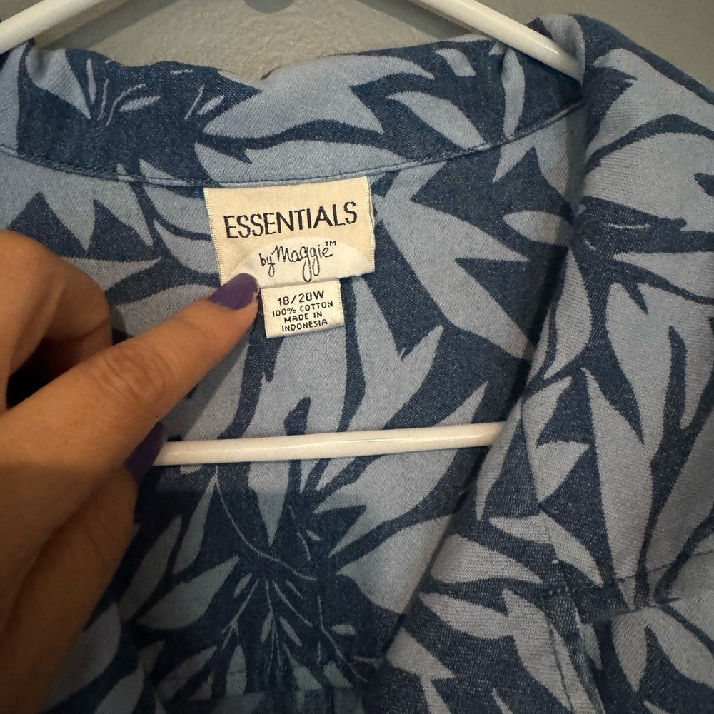 Essentials Blue and White Notched Collar Resort Dress