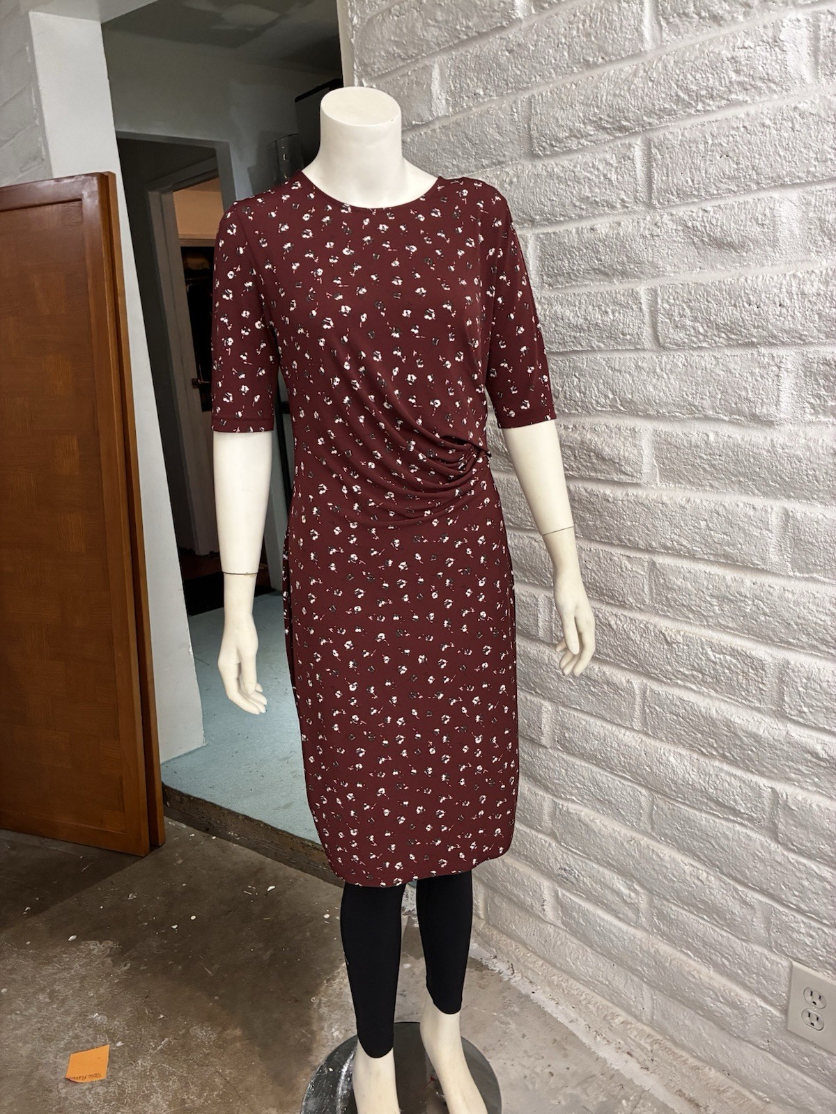 Banana Republic Burgundy Wildflower Print Ruched Flattering Fit Dress S EUC
