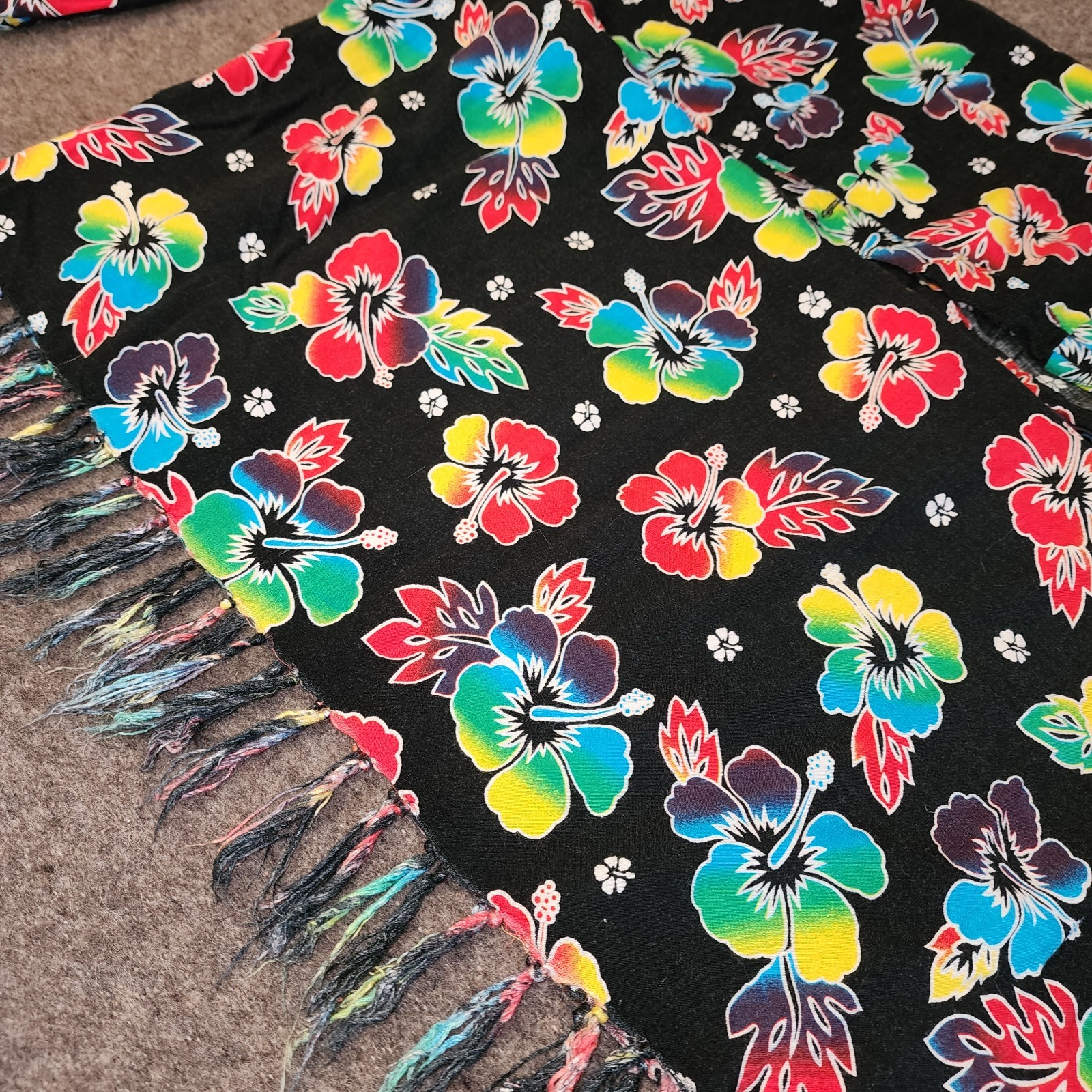 Indocraft Imports Floral Halter Top & Sarong Set Black Rayon Resort Beach Cruise