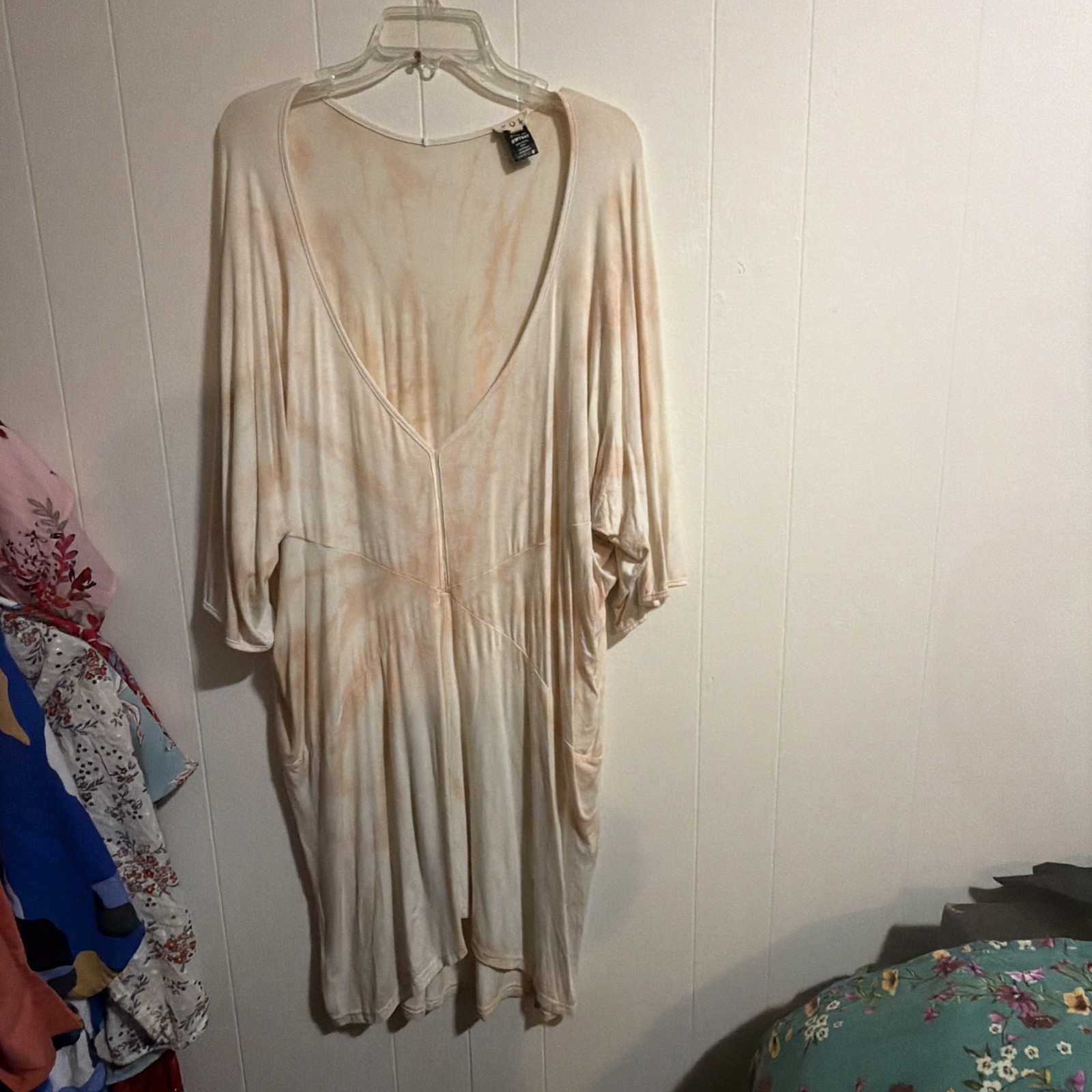 POL Women’s DRESS Size L short sleeve full circle stretchy