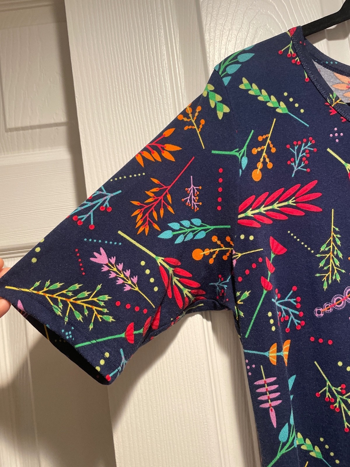 LuLaRoe 2XL (18-20) Navy Floral Leaf Print Julia Dress Stretch Midi Plus Size