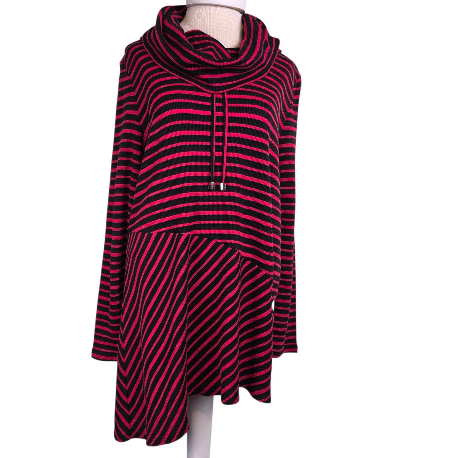 Zenergy by Chico’s Asymmetrical Cowl Neck Stripe Textured Dress Size 1 M NWT $89