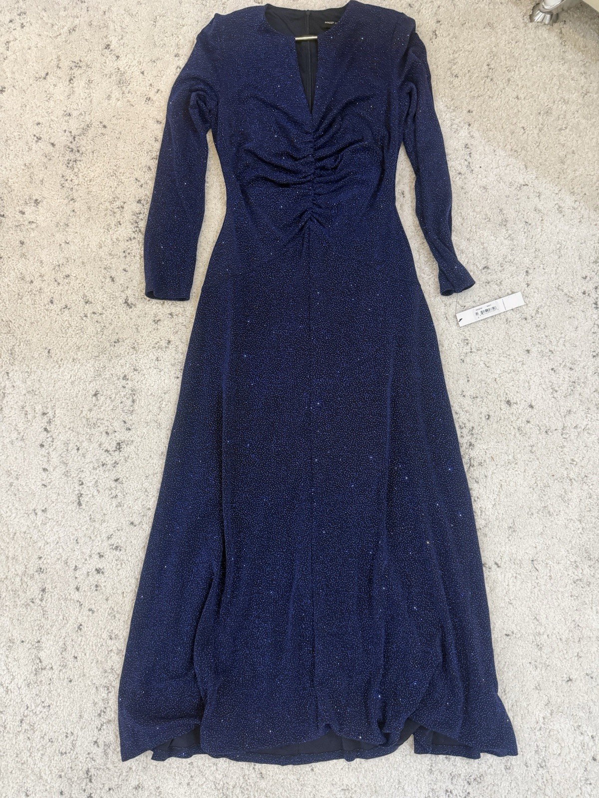 Maggy London Sequin Keyhole Neck Long Sleeve Cocktail Dress in Navy Blue Size2