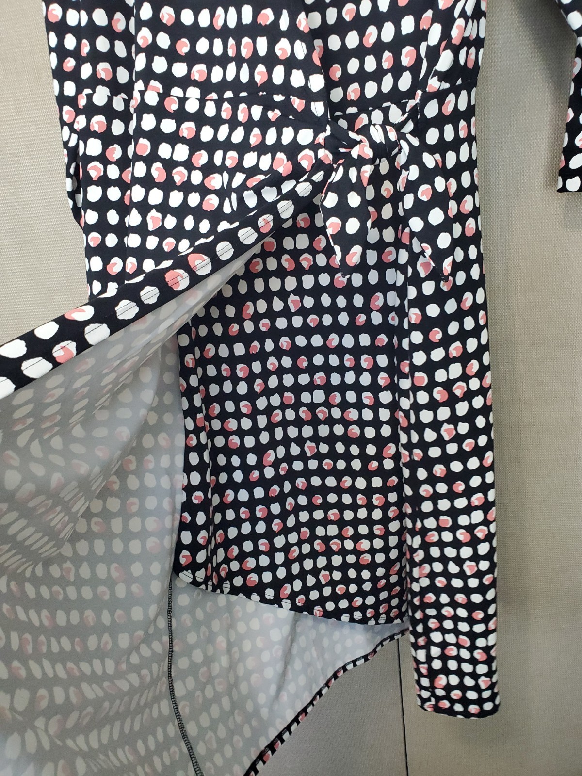 TALBOTS Smooth Stretch Scuba Knit Geometric Dots Faux Wrap Dress Size Large NWT