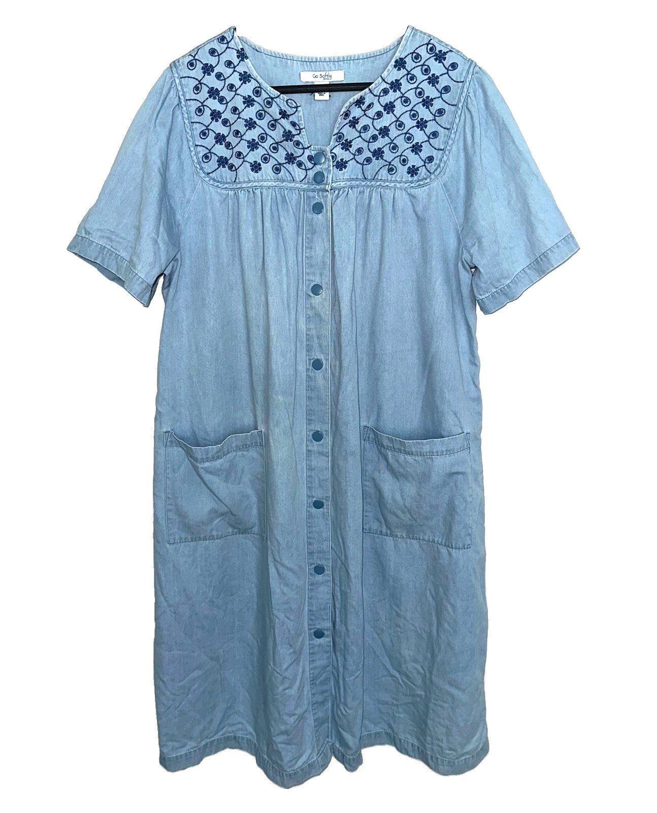 GO SOFTLY Size Medium Patio Dress Embroidered Denim Chambray Snap-Front Blue