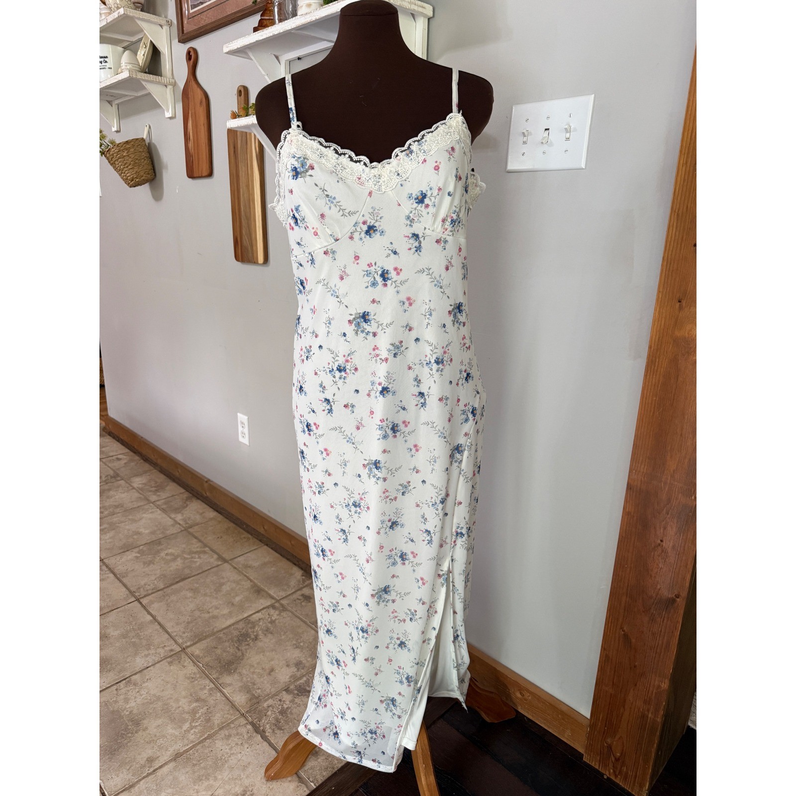 Floral Maxi Slip Dress White Lace Trim Side Slit Large 12-14 cottagecore