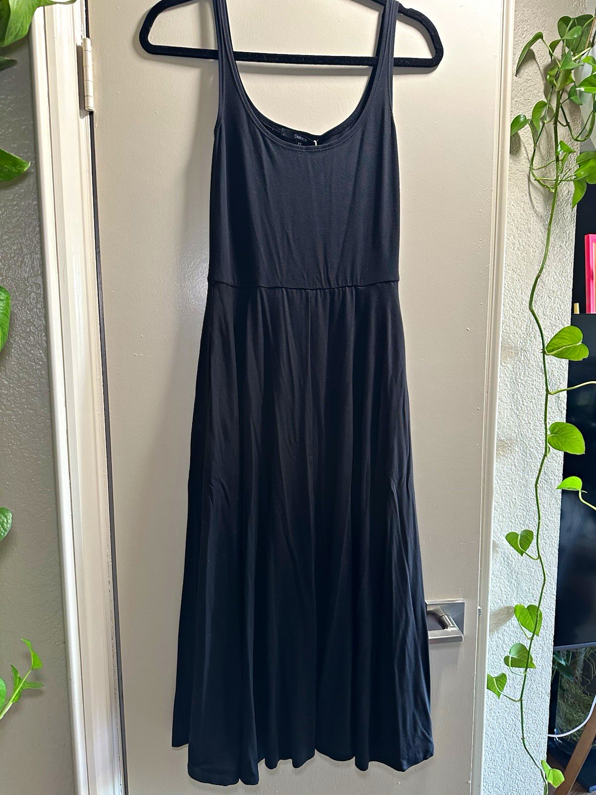 Quince Black Sleeveless Scoop Neck A-Line Midi Dress Pockets Stretch Size XS