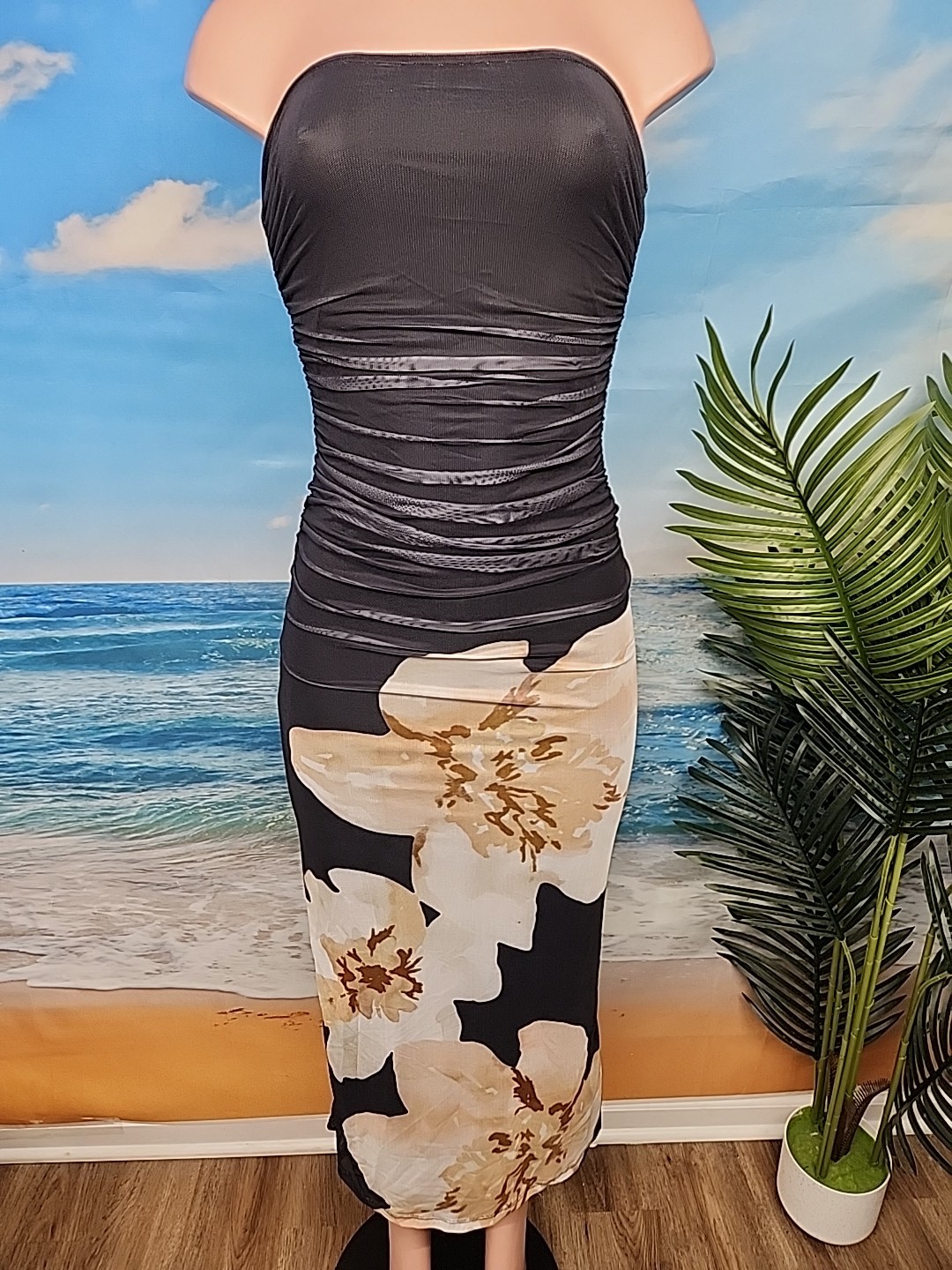 Nwt Commense Women’s Size Small Black Cream Floral Formal Dress