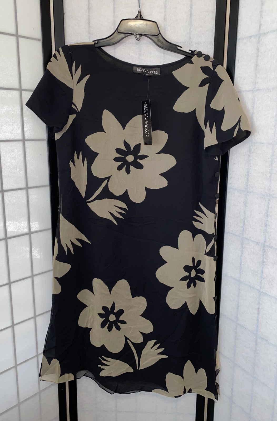 NWT Linda Allard Ellen Tracy Women’s Size 4 Black Beige Floral Silk Dress $355