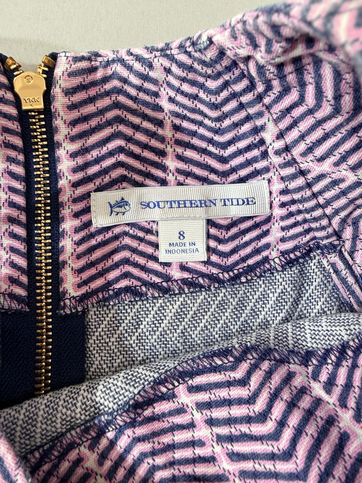 Southern Tide Chevron Shift Dress Purple Pink Navy Sleeveless 8 preppy, beachy