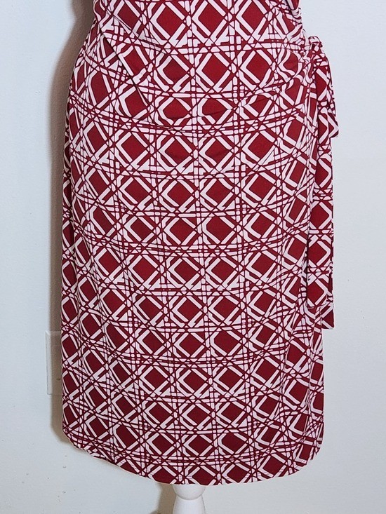 NY Collection Red and White Print Wrap Dress Size Large