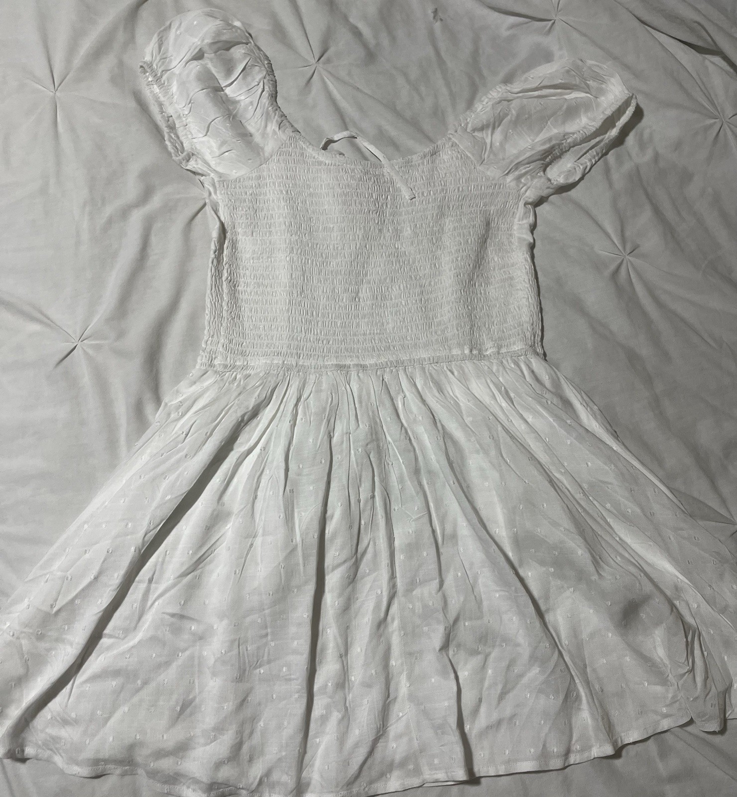 Aéropostale White Smocked Mini Dress Women’s S Scoop Neck Puff Sleeve