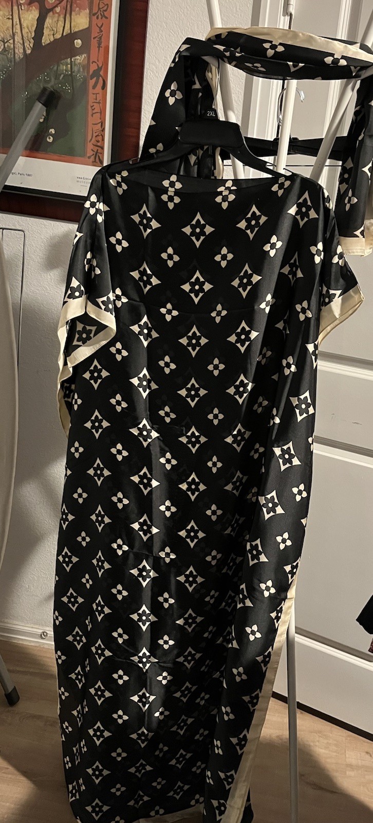 Caftan Dress One Size with Symbol Colors One Size Fits Most Mumu W Scarf Silky
