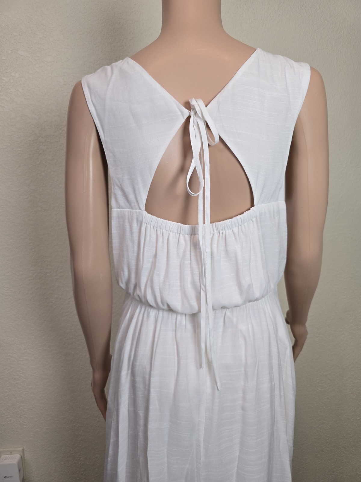 Banana Republic Open-Back Midi Dress White Snow Day sz small Whit Pockets
