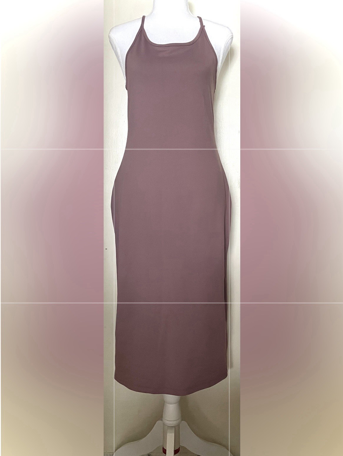 Women’s Mauve Bodycon Midi Dress. Stretching. Size M fits S