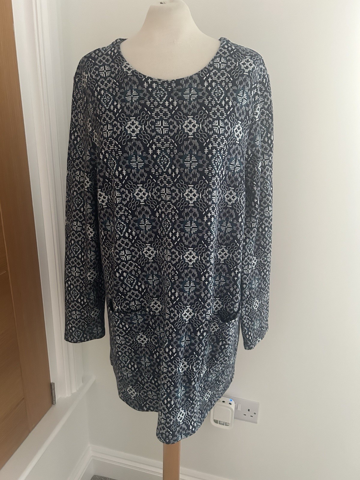 Seasalt Caspian Navy Geometric Patterned Tunic Size Uk 16