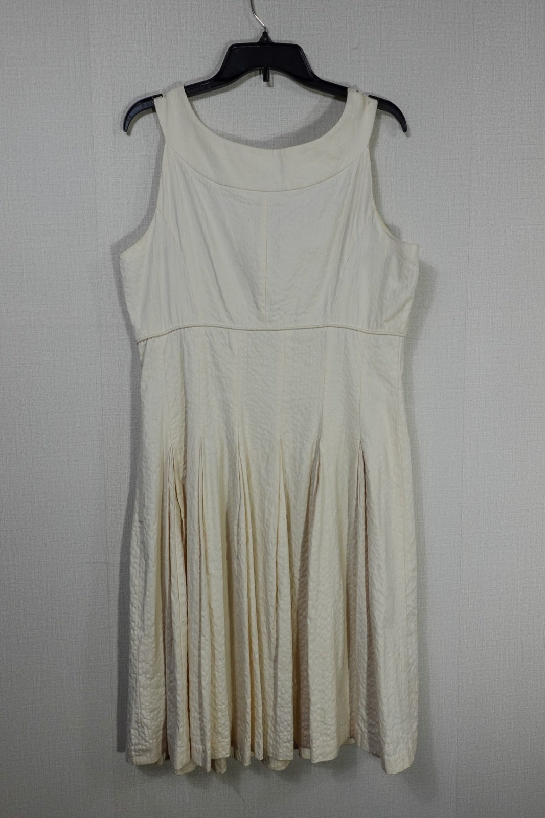 New Directions, Dress, 16