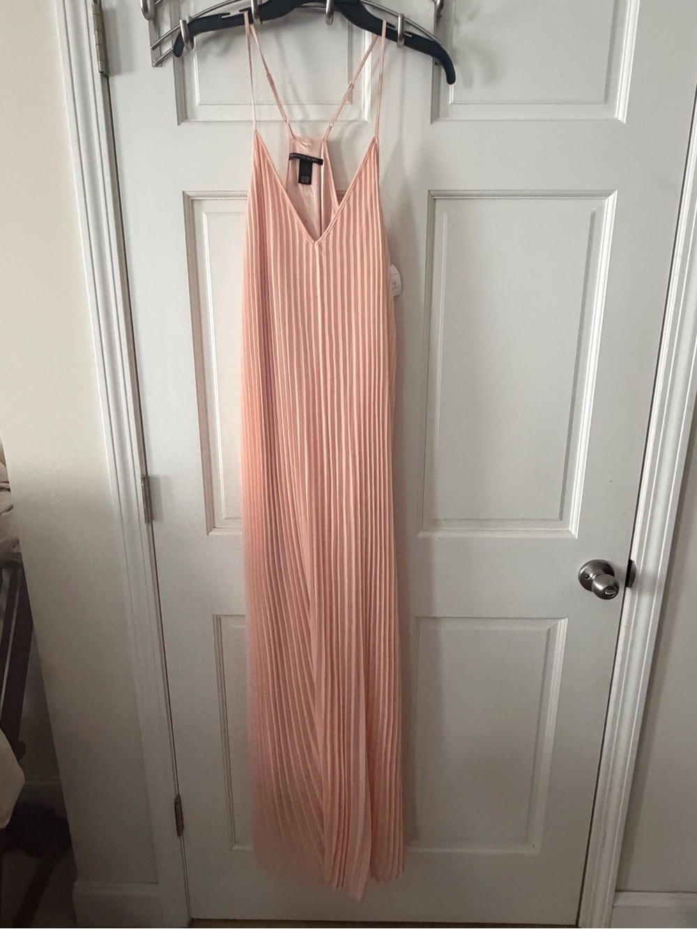 Victoria Secret Women’s Pleated V-Neck Maxi Dress in Blush Pink Size XL
