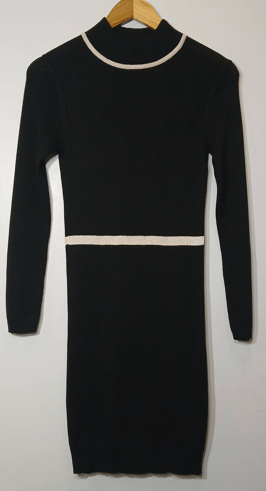 Une heures 100% silk sweater dress ribbed mockneck all 4 seasons black