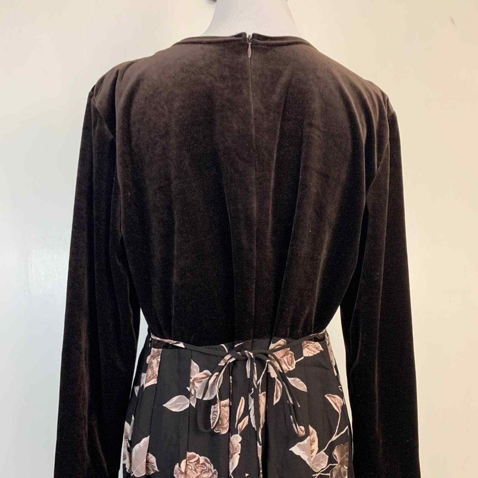 Vintage Bedford Fair Dress