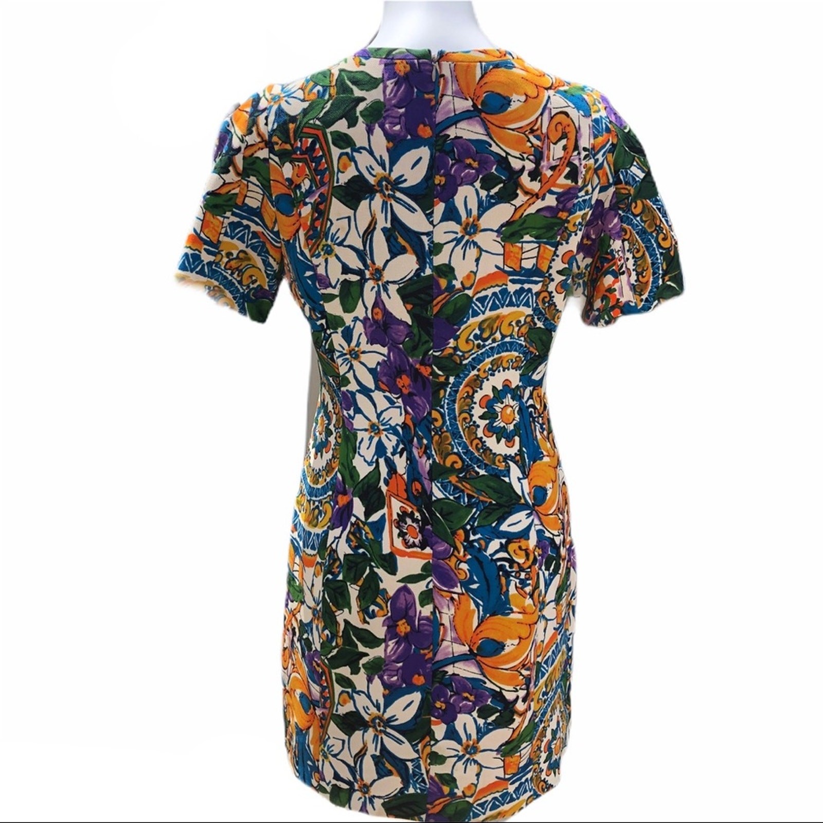 I. Madeline multi color floral lined sheath dress medium