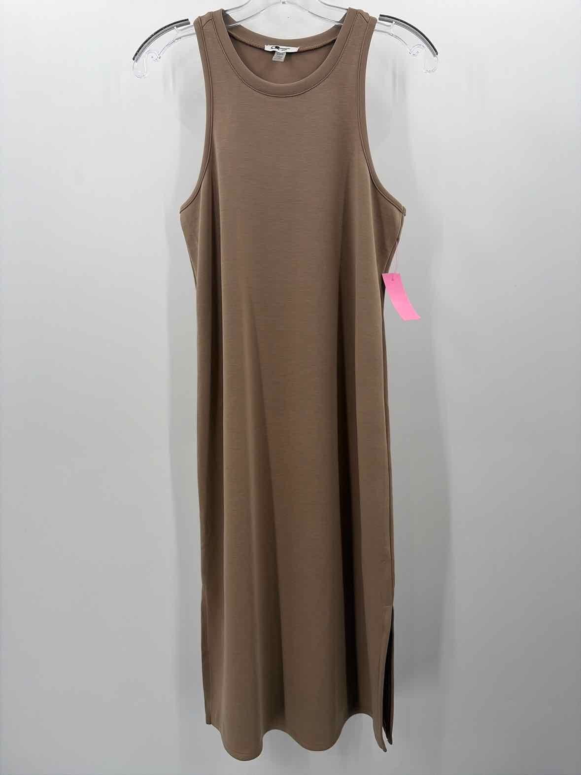 Pre-Owned Cable & Gauge Tan Size Medium Maxi Sleeveless Dress