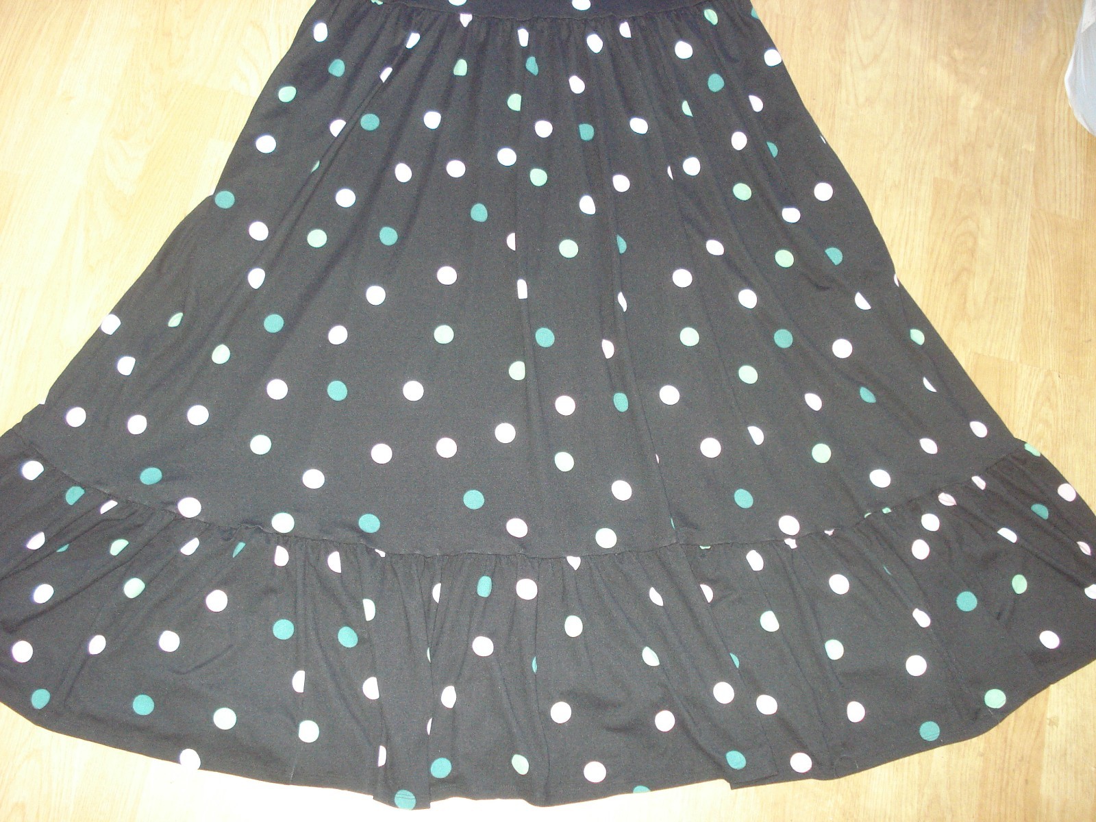 JD WILLIAMS BLACK POLKA DOT POCKETS FLORAL POLY/ELASTANE SHORT SLEEVE UK 16