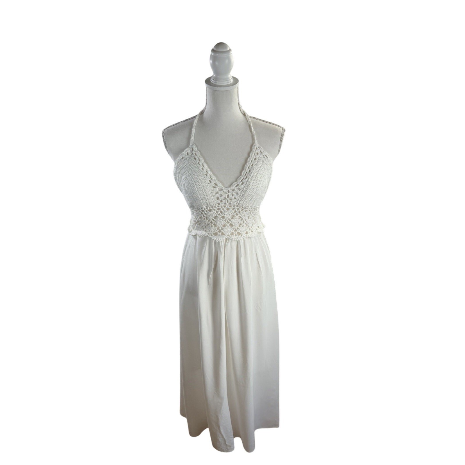 NWT Lilbetter White Maxi Halter Dress Medium Crochet Boho Festival Beach