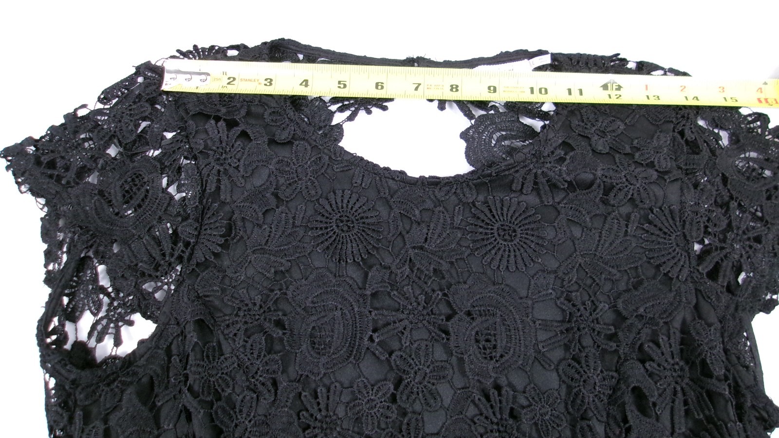 Francesca’s Mi Ami Black Lace Floral Dress Size L Cap Sleeve Open Back