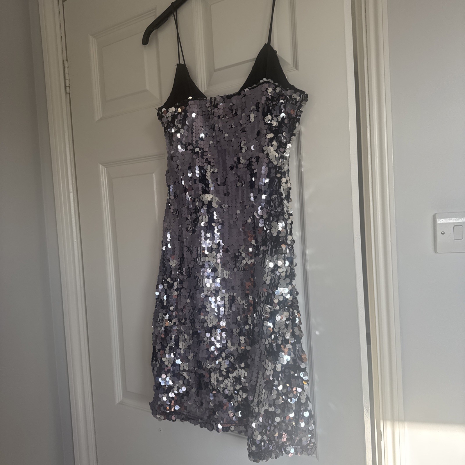 Women’s Dorothy Perkins Sequin Glitter Silver & Black Strappy Party Dress. UK 8